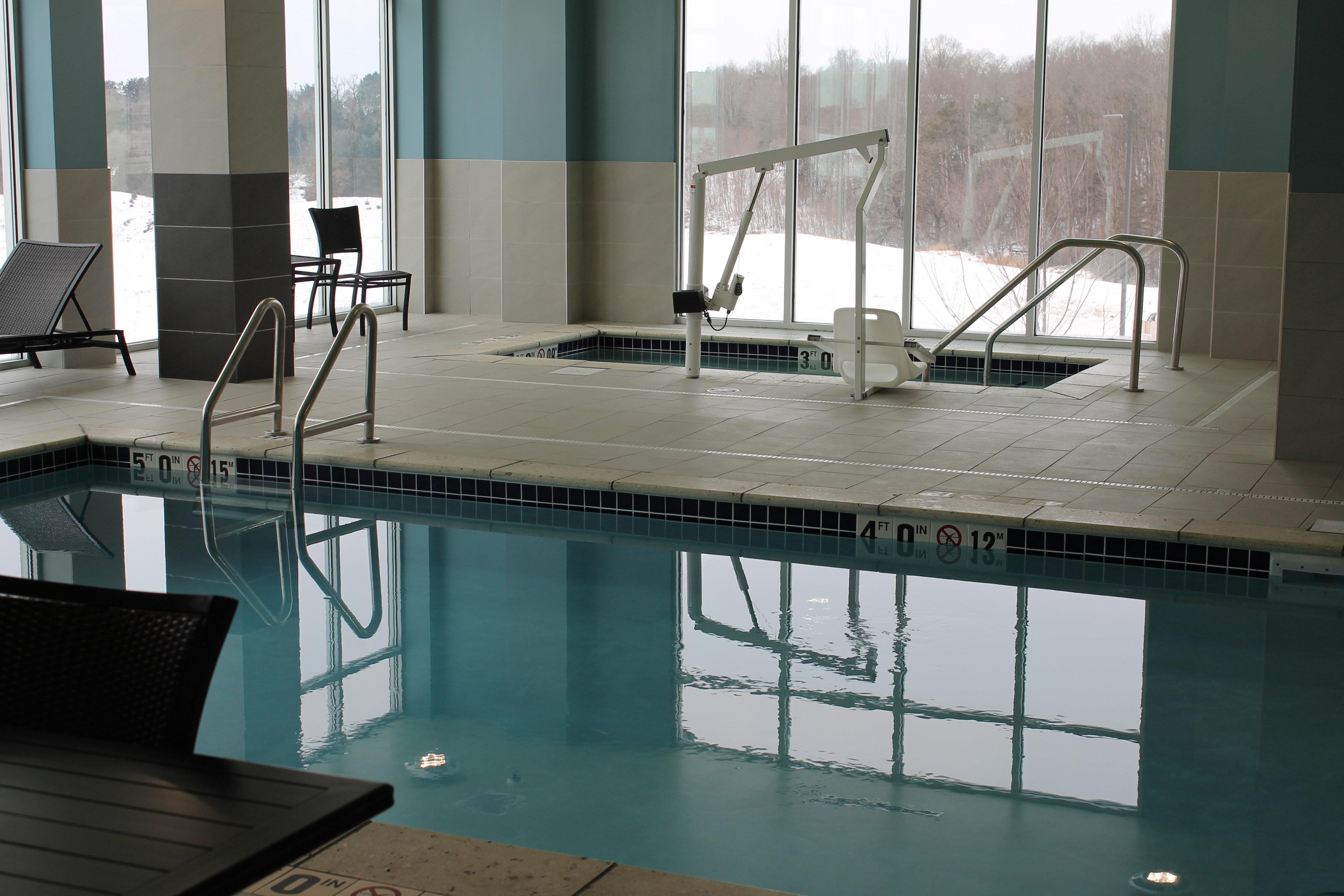 Holiday Inn Express & Suites - Hudson I-94 By Ihg Buitenkant foto