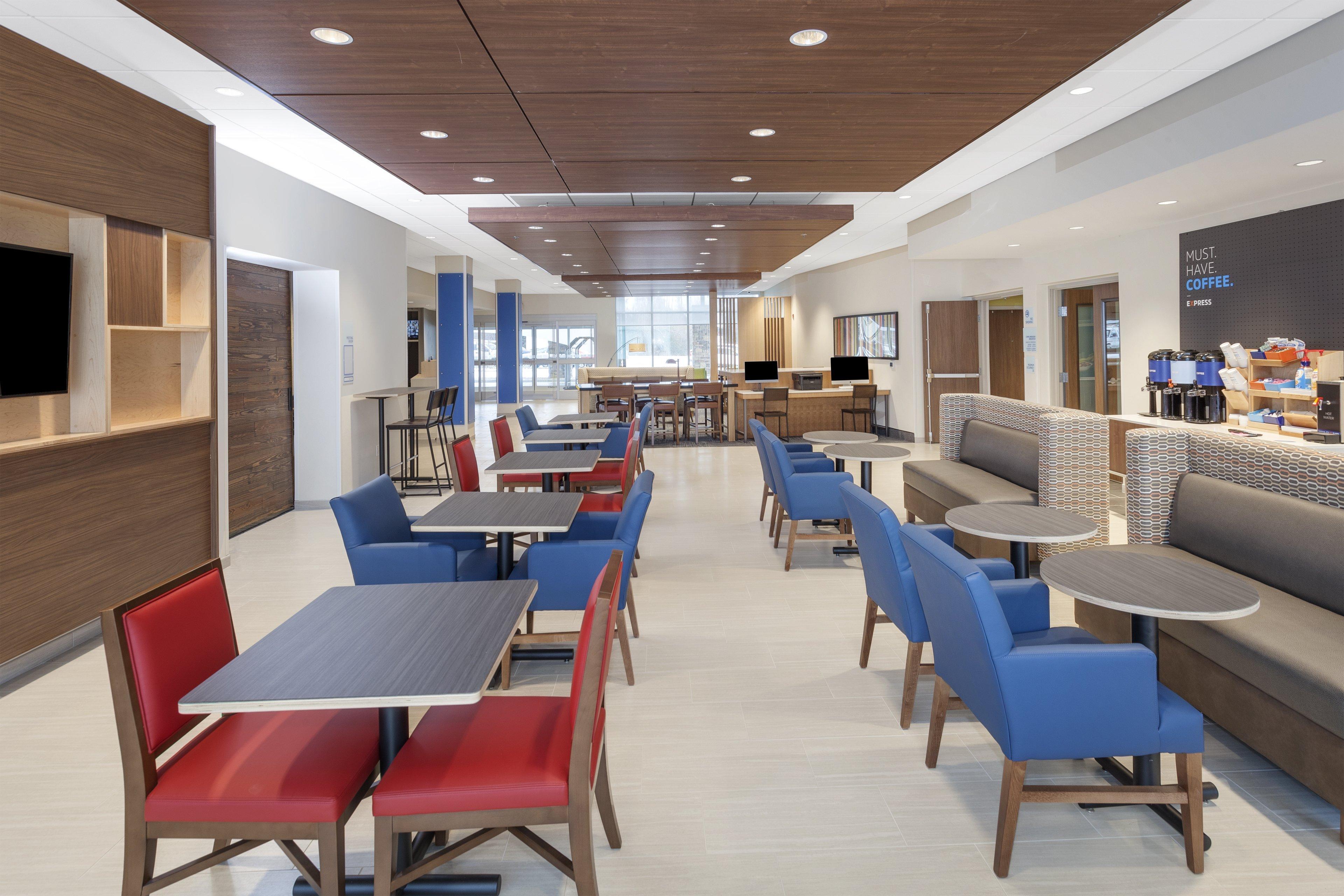 Holiday Inn Express & Suites - Hudson I-94 By Ihg Buitenkant foto